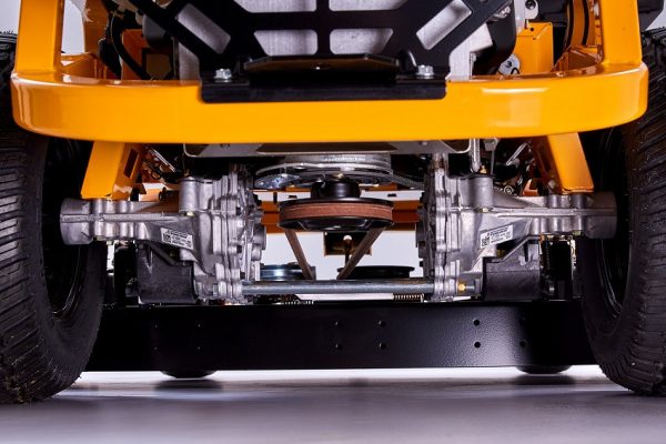 Cub Cadet Ultima ZT1 46" - Image 4