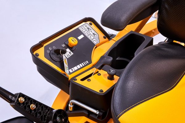 Cub Cadet Ultima ZT1 46" - Image 6